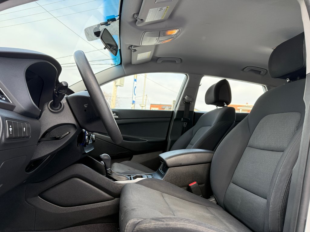 2018 Hyundai Tucson SE in Drummondville, Quebec - 7 - w1024h768px