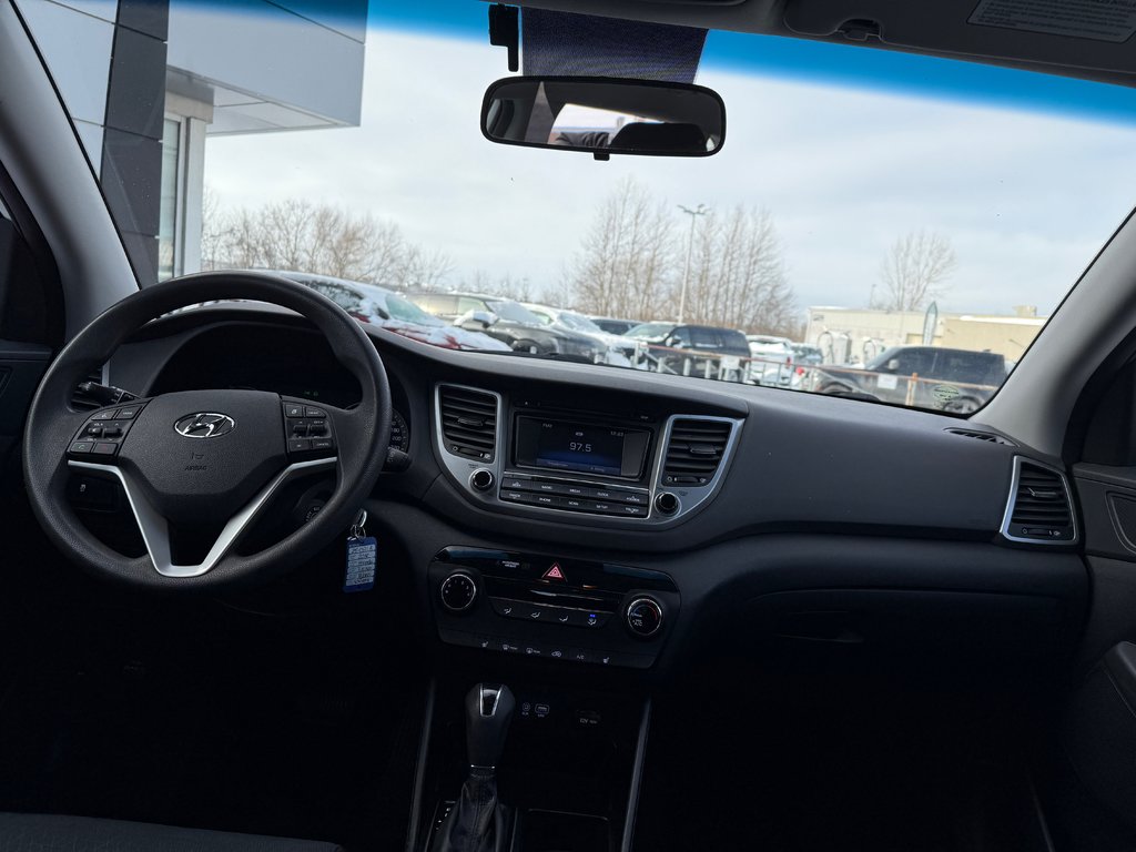 2018 Hyundai Tucson SE in Drummondville, Quebec - 9 - w1024h768px