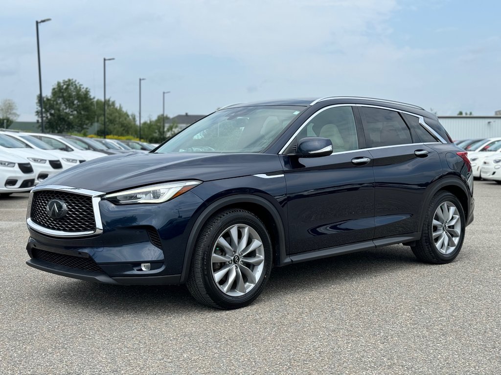 QX50 ESSENTIAL AWD ***Pneus Été/Hiver inclus*** 2020 à Sherbrooke, Québec - 1 - w1024h768px