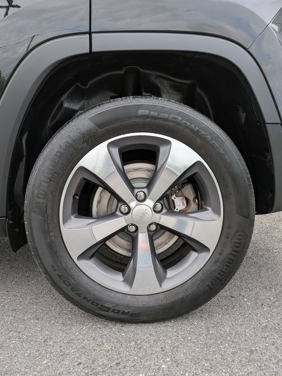 2019 Jeep Cherokee Limited in Saint-Hyacinthe, Quebec - 8 - w1024h768px
