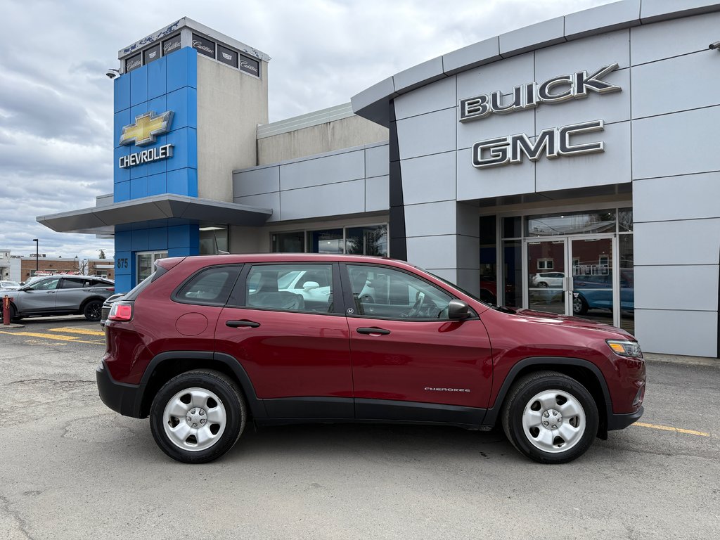 2021 Jeep Cherokee Sport in Drummondville, Quebec - 3 - w1024h768px