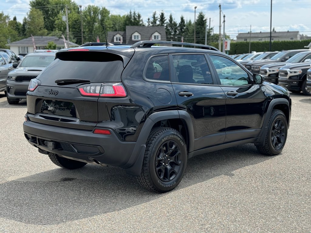 2022  Cherokee X // V6 // TOIT PANORAMIQUE in Sherbrooke, Quebec - 5 - w1024h768px