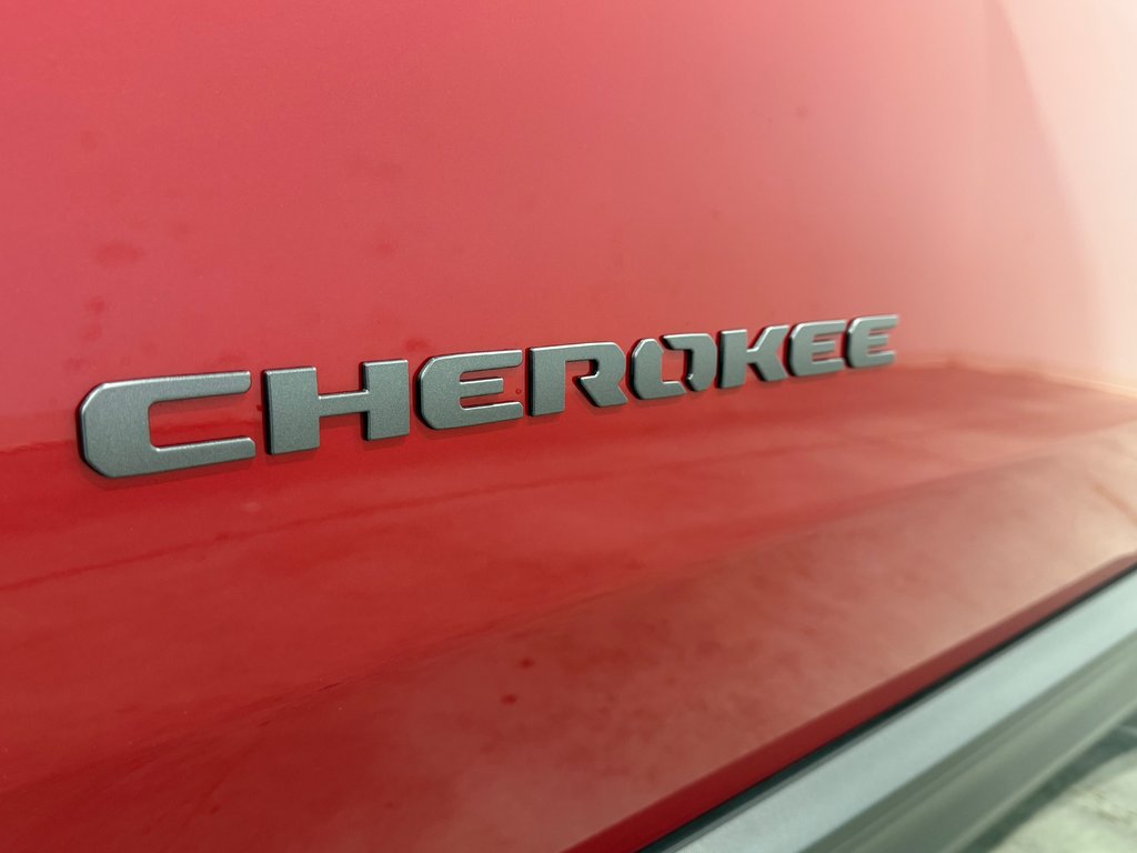 Jeep Cherokee LIMITED 2026 à Saint-Hyacinthe, Québec - 10 - w1024h768px