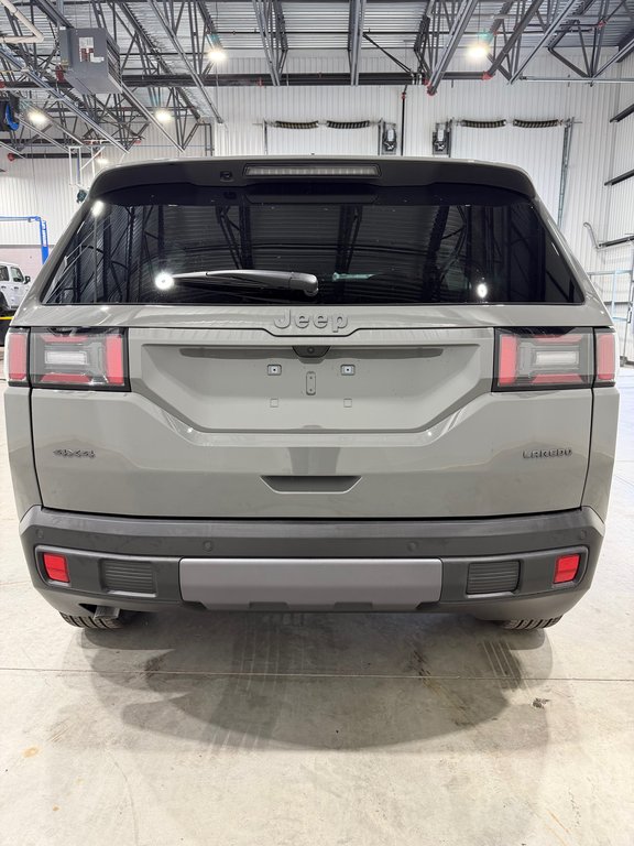 2026 Jeep Cherokee LAREDO in Saint-Hyacinthe, Quebec - 6 - w1024h768px