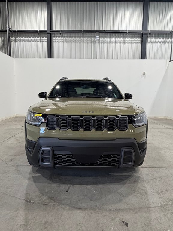 Jeep Cherokee LIMITED 2026 à Saint-Hyacinthe, Québec - 2 - w1024h768px