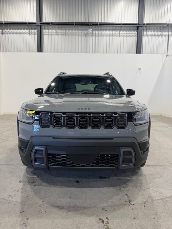 Jeep Cherokee LIMITED 2026 à Saint-Hyacinthe, Québec - 2 - w1024h768px