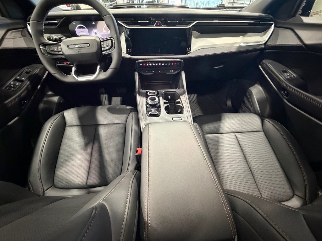 Jeep Cherokee LIMITED 2026 à Saint-Hyacinthe, Québec - 12 - w1024h768px