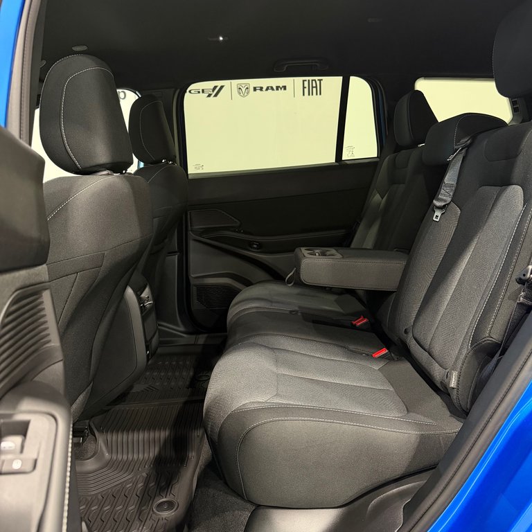 Jeep Cherokee LAREDO 2026 à Saint-Hyacinthe, Québec - 12 - w1024h768px