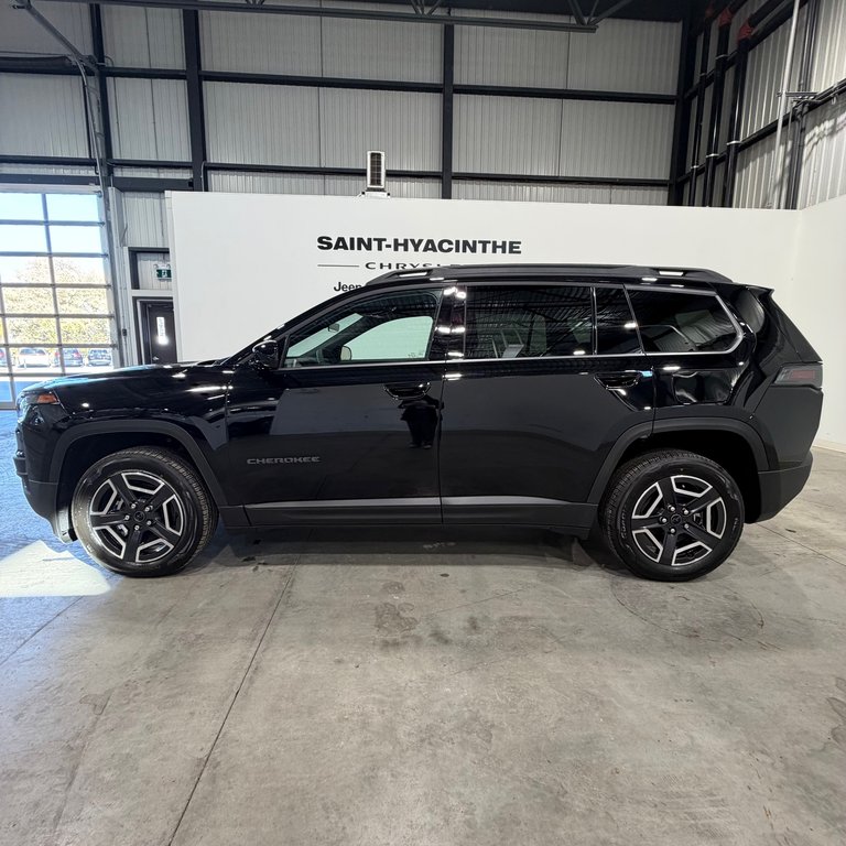 Jeep Cherokee LAREDO 2026 à Saint-Hyacinthe, Québec - 7 - w1024h768px