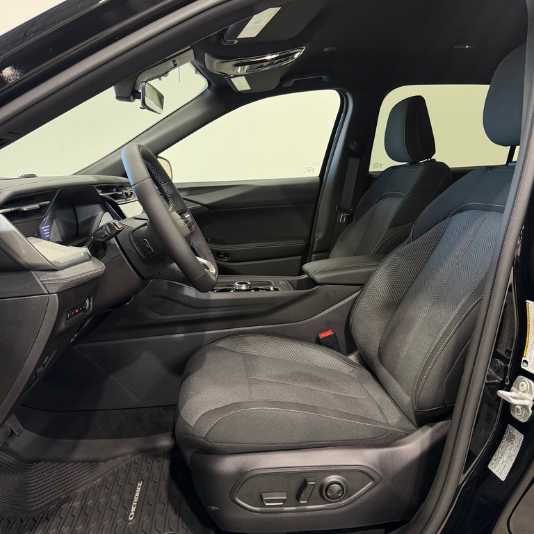 Jeep Cherokee LAREDO 2026 à Saint-Hyacinthe, Québec - 9 - w1024h768px