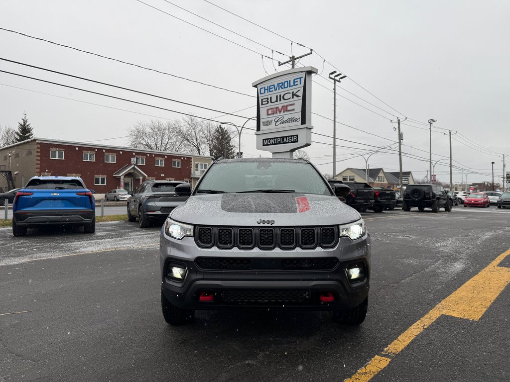 Jeep Compass TRAILHAWK ELITE 2023 à Drummondville, Québec - 2 - w1024h768px