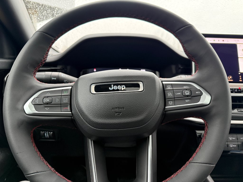 2023 Jeep Compass TRAILHAWK ELITE in Drummondville, Quebec - 12 - w1024h768px