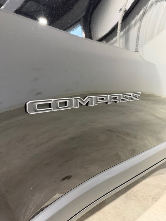 2025 Jeep Compass Trailhawk in Saint-Hyacinthe, Quebec - 10 - w1024h768px
