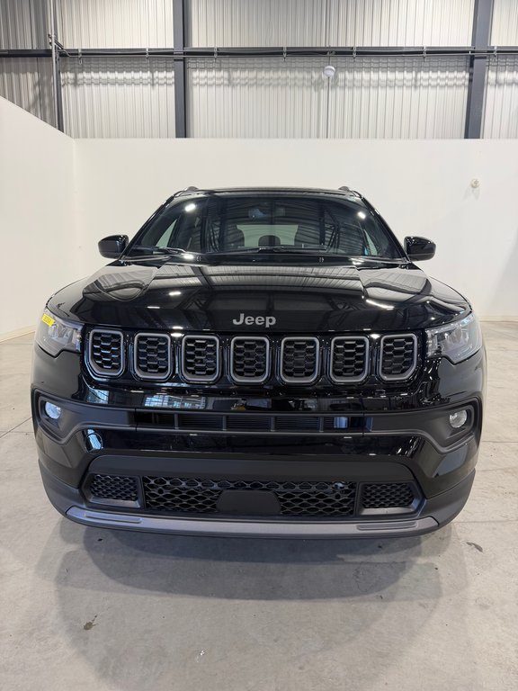 2025 Jeep Compass Altitude in Saint-Hyacinthe, Quebec - 2 - w1024h768px