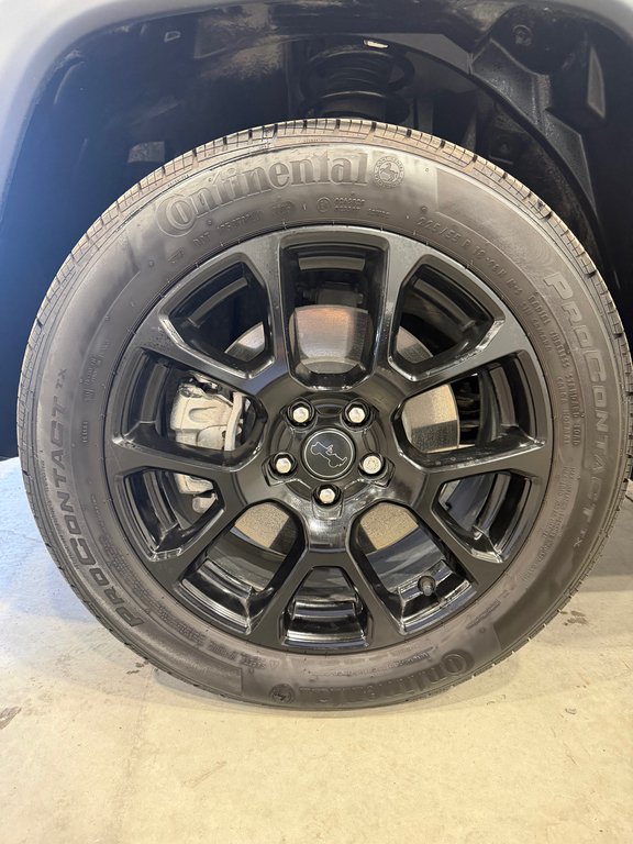 2025 Jeep Compass Altitude in Saint-Hyacinthe, Quebec - 15 - w1024h768px