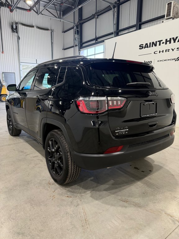 2025 Jeep Compass Altitude in Saint-Hyacinthe, Quebec - 7 - w1024h768px