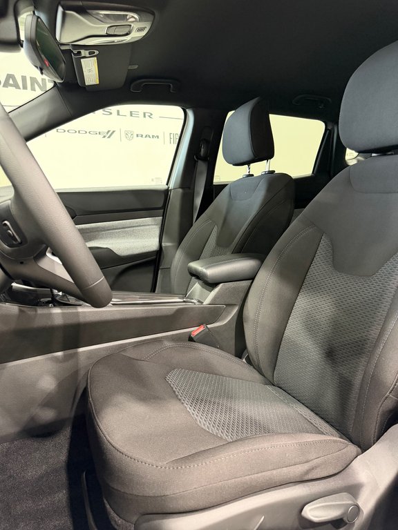 Jeep Compass SPORT 2026 à Saint-Hyacinthe, Québec - 13 - w1024h768px