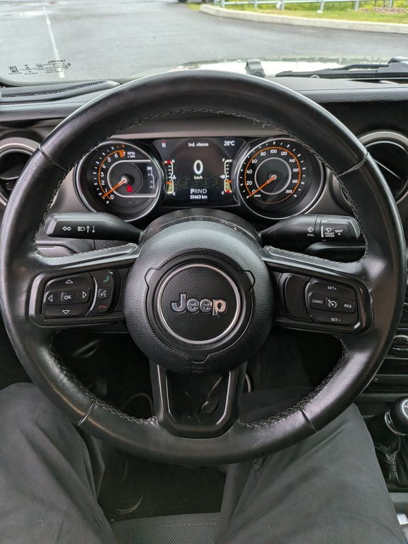 2021 Jeep Gladiator Sport S in Saint-Hyacinthe, Quebec - 15 - w1024h768px