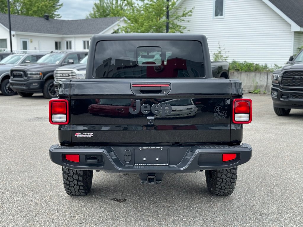 2023  Gladiator WILLYS in Sherbrooke, Quebec - 6 - w1024h768px