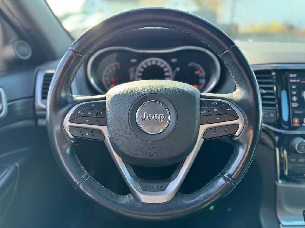 2020  Grand Cherokee ALTITUDE 4X4 // TOIT OUVRANT in Sherbrooke, Quebec - 14 - w1024h768px