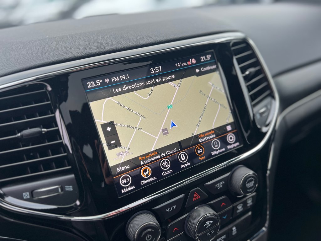 2020 Jeep Grand Cherokee LIMITED 4X4 // TOIT OUVRANT // NAVIGATION in Sherbrooke, Quebec - 14 - w1024h768px