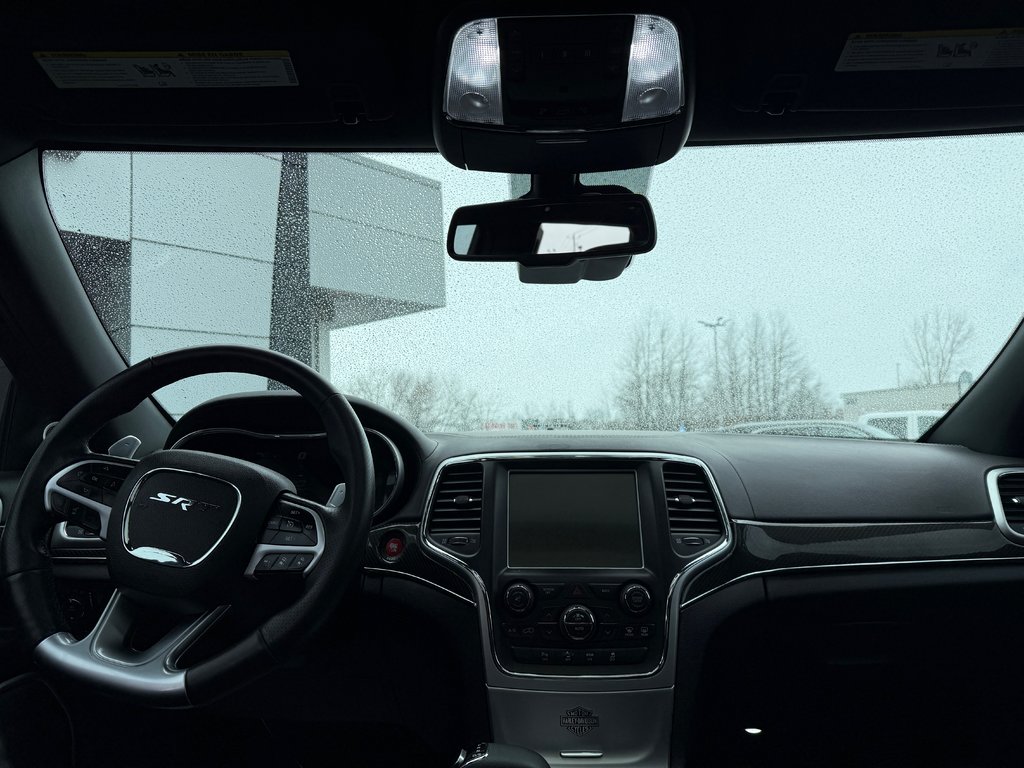 2014 Jeep Grand Cherokee SRT8 in Drummondville, Quebec - 9 - w1024h768px