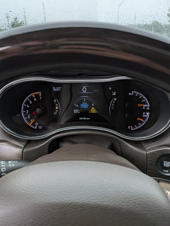 2020 Jeep Grand Cherokee Summit in Saint-Hyacinthe, Quebec - 13 - w1024h768px