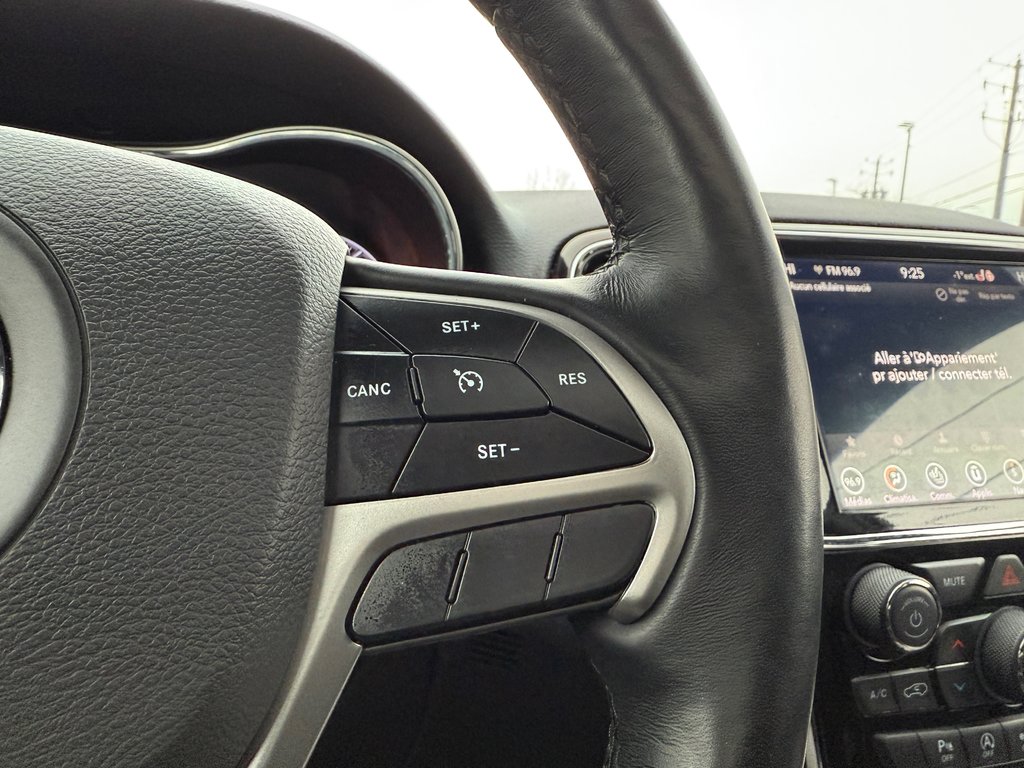 2021  Grand Cherokee ALTITUDE in Drummondville, Quebec - 14 - w1024h768px