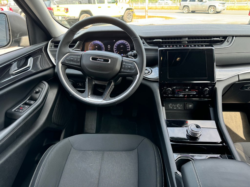 Grand Cherokee LAREDO 2023 à St-Jean-Sur-Richelieu, Québec - 10 - w1024h768px