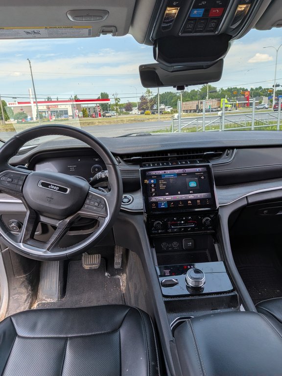 2024 Jeep Grand Cherokee Limited in Saint-Hyacinthe, Quebec - 11 - w1024h768px