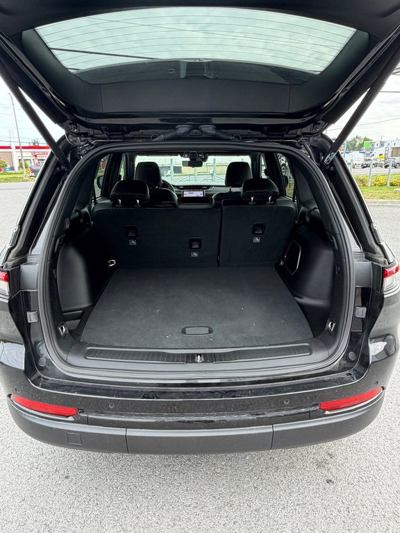 2024 Jeep Grand Cherokee Limited in Saint-Hyacinthe, Quebec - 4 - w1024h768px