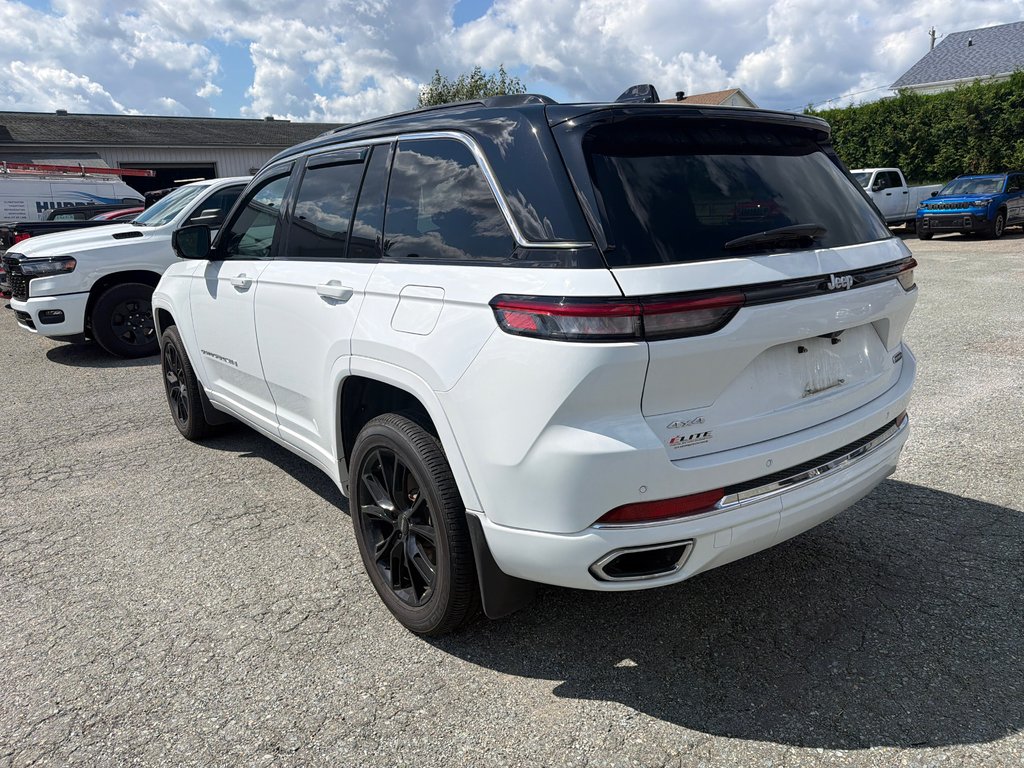 2025 Jeep Grand Cherokee Overland in Sherbrooke, Quebec - 2 - w1024h768px
