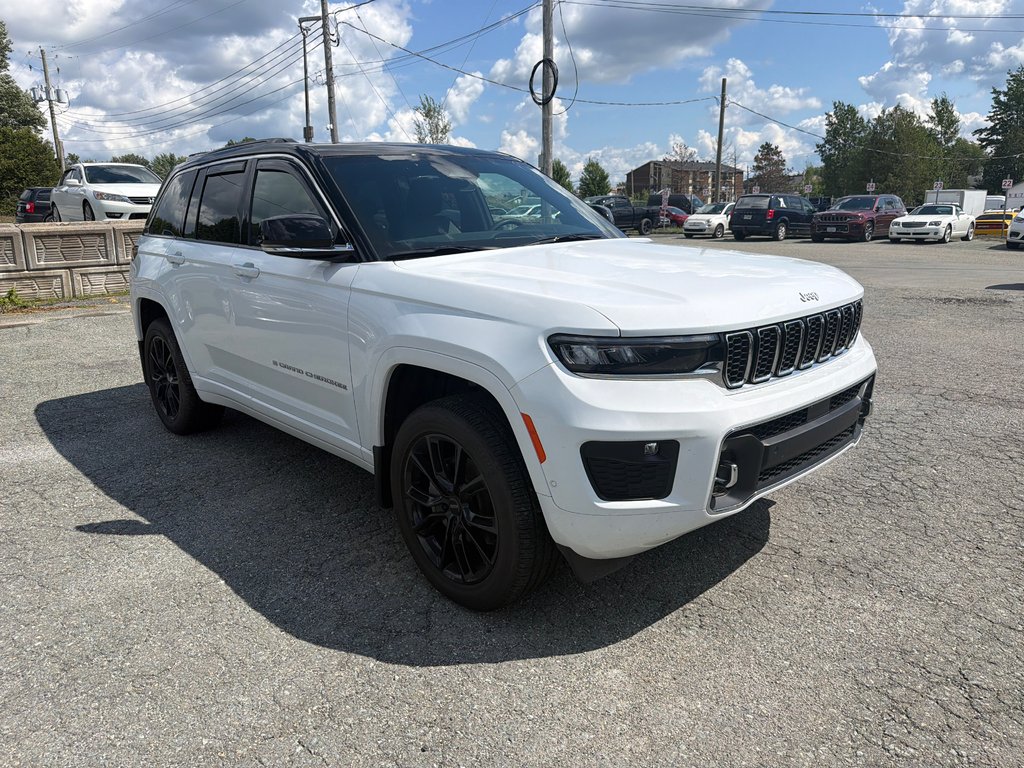 2025 Jeep Grand Cherokee Overland in Sherbrooke, Quebec - 5 - w1024h768px
