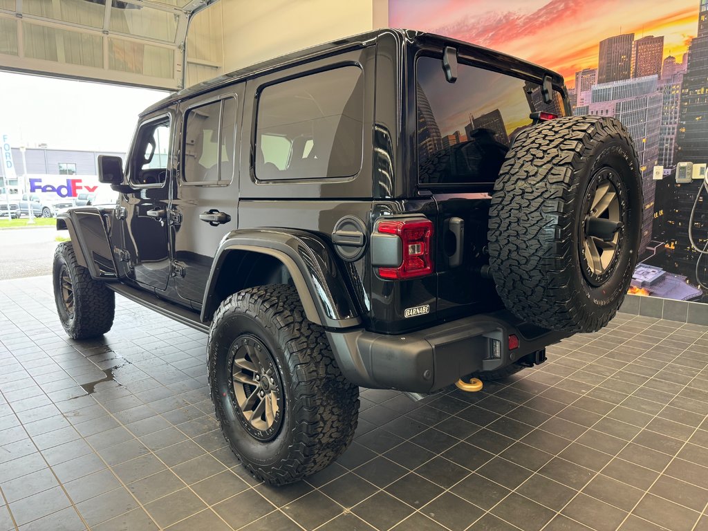 2024  WRANGLER 4-Door RUBICON 392 in Sherbrooke, Quebec - 3 - w1024h768px