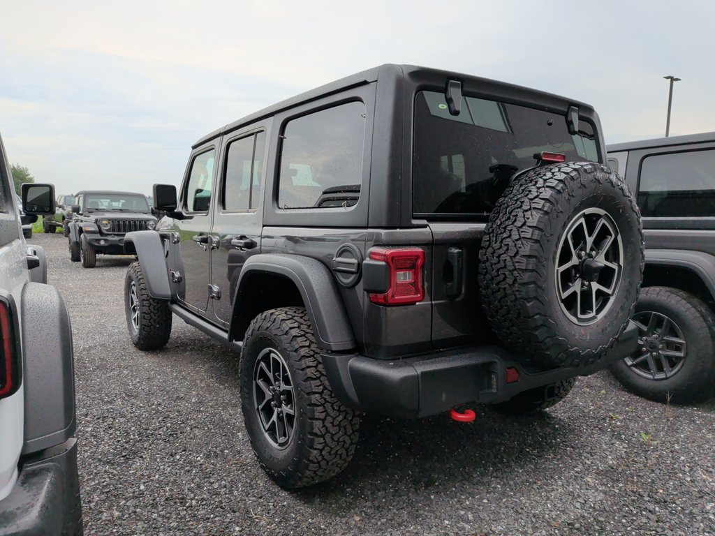 2026 Jeep Wrangler 4-Door RUBICON in Saint-Hyacinthe, Quebec - 2 - w1024h768px