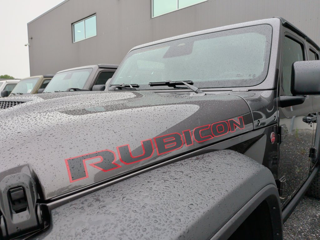 2026 Jeep Wrangler 4-Door RUBICON in Saint-Hyacinthe, Quebec - 5 - w1024h768px