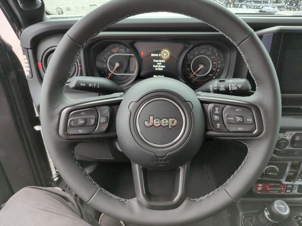 2026 Jeep Wrangler 4-Door RUBICON in Saint-Hyacinthe, Quebec - 9 - w1024h768px