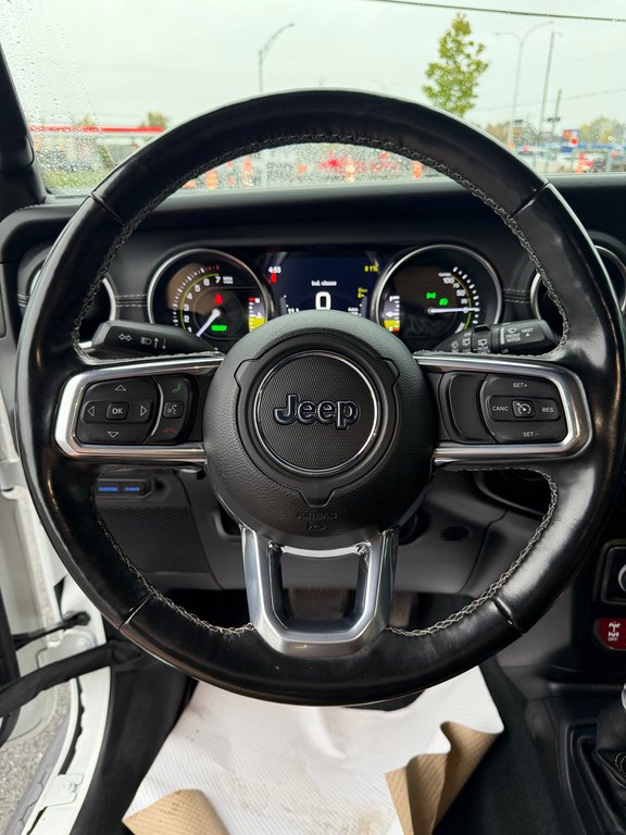Jeep Wrangler 4xe Unlimited Rubicon 4XE SKY ONE-TOUCH 2022 à Saint-Hyacinthe, Québec - 10 - w1024h768px