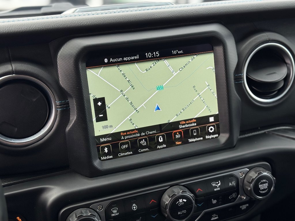 2023  Wrangler 4xe RUBICON 4X4 // SKY ONE TOUCH // ATTELAGE DE REM in Sherbrooke, Quebec - 16 - w1024h768px