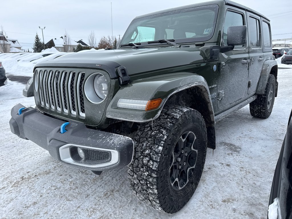 Jeep Wrangler 4xe Unlimited Sahara 4XE Cuir - GPS 2023 à St-Jean-Sur-Richelieu, Québec - 1 - w1024h768px