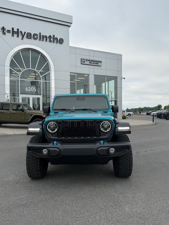 Jeep Wrangler 4xe Willys 2024 à Saint-Hyacinthe, Québec - 3 - w1024h768px