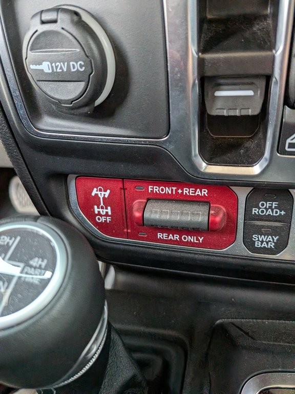 2024 Jeep Wrangler 4xe Rubicon X in Saint-Hyacinthe, Quebec - 17 - w1024h768px