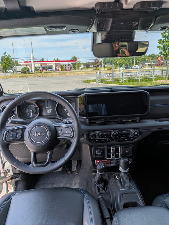 2024 Jeep Wrangler 4xe Rubicon X in Saint-Hyacinthe, Quebec - 13 - w1024h768px
