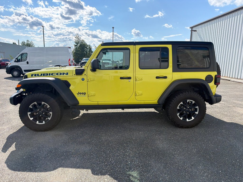 2024 Jeep Wrangler 4xe Rubicon in Sherbrooke, Quebec - 2 - w1024h768px