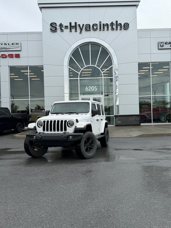 Jeep Wrangler Unlimited Sahara Altitude 2020 à Saint-Hyacinthe, Québec - 1 - w1024h768px