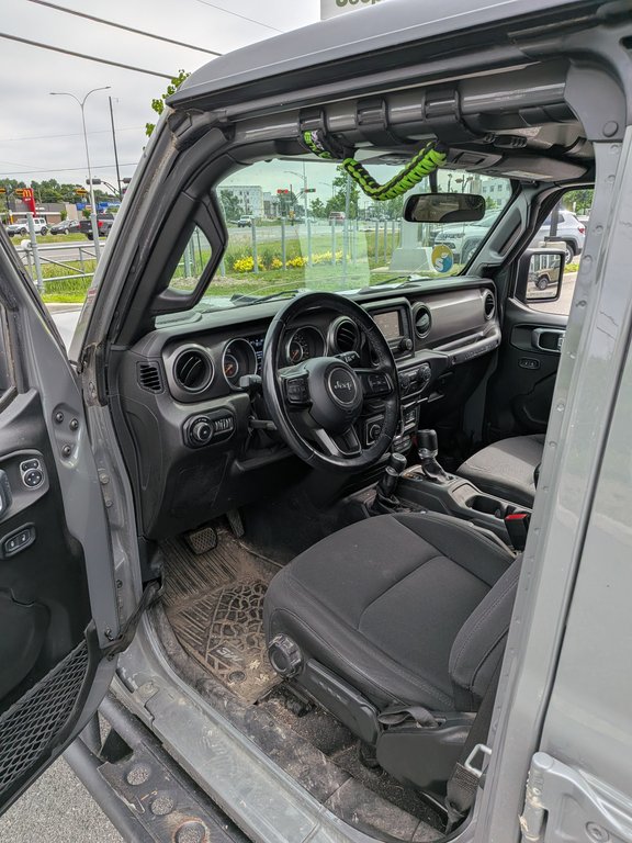 Jeep Wrangler Unlimited Sport 2021 à Saint-Hyacinthe, Québec - 7 - w1024h768px