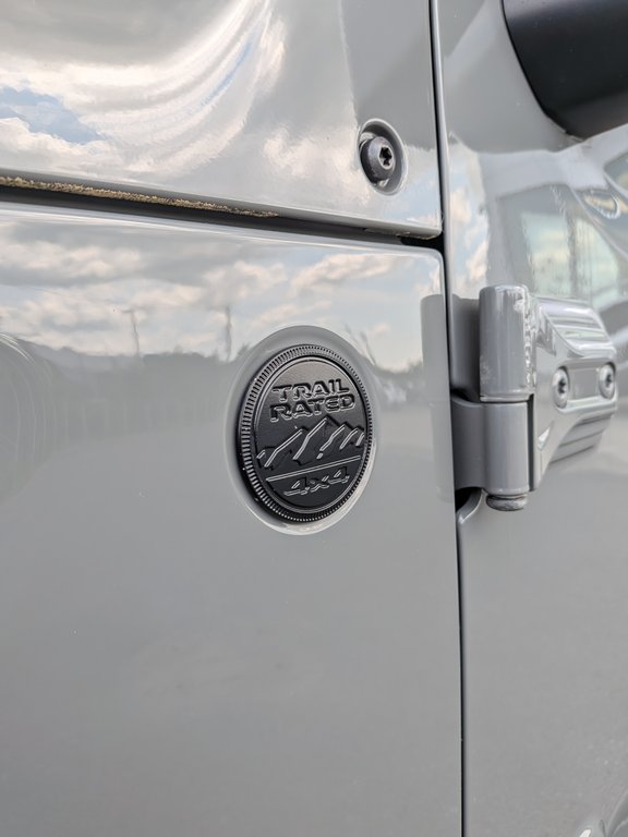 Jeep Wrangler Unlimited Sport 2021 à Saint-Hyacinthe, Québec - 7 - w1024h768px