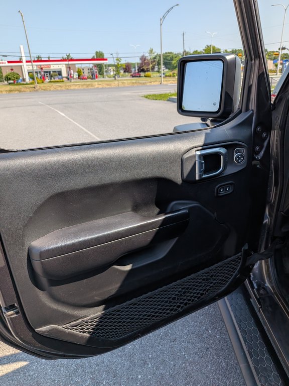 2021 Jeep Wrangler Willys in Saint-Hyacinthe, Quebec - 7 - w1024h768px