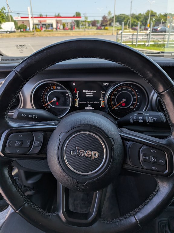 2021 Jeep Wrangler Willys in Saint-Hyacinthe, Quebec - 9 - w1024h768px