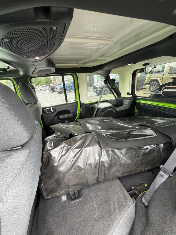 2025 Jeep Wrangler Willys in Saint-Hyacinthe, Quebec - 9 - w1024h768px